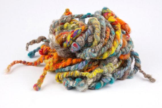 Un filato art yarn in vendita sul sito WoolWench