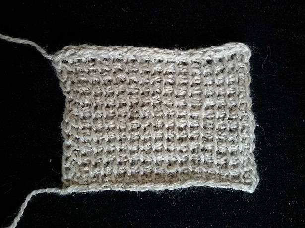 Campione di Lyonesse a punto tunisi tradizionale, lavorato con un 5 mm