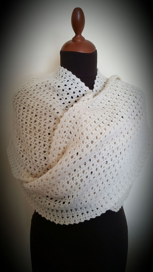 Scialle all'uncinetto tunisino di MariaGrazia Berno