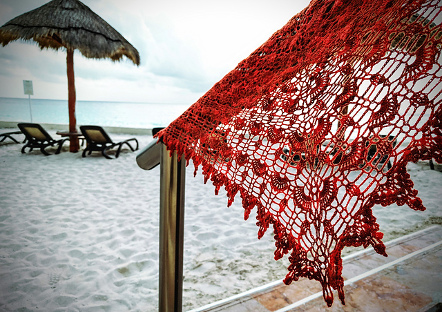 Jennifer Hansen: modello di scialle Valladolid per Natale