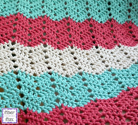 Boardwalk Breeze di Fiber Flux: regalo di Natale handmade all'uncinetto