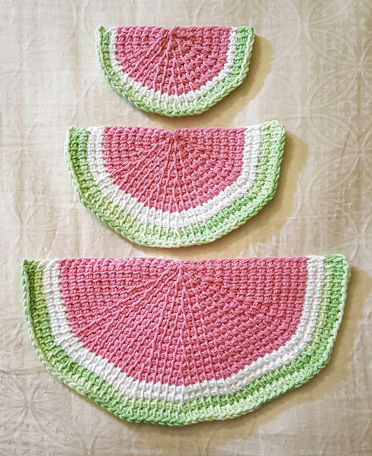 presine e salviette ad uncinetto tunisino