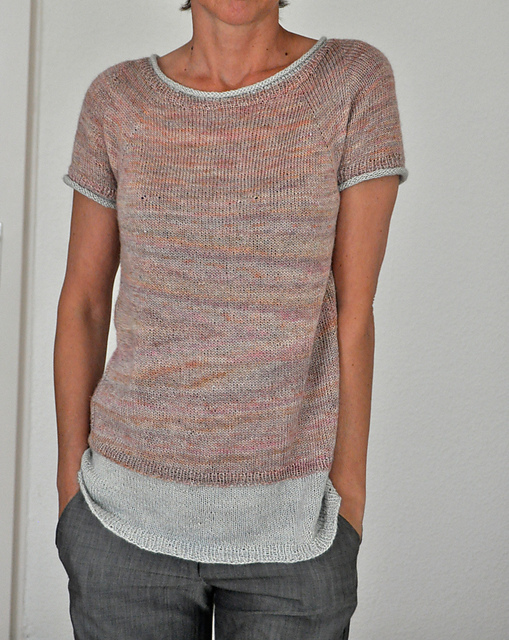 La linea diritta di Walk Along di Ankestrik veste perfettamente i fisici lineari o con i fianchi leggermente più accentuati. ecco come sagomare.