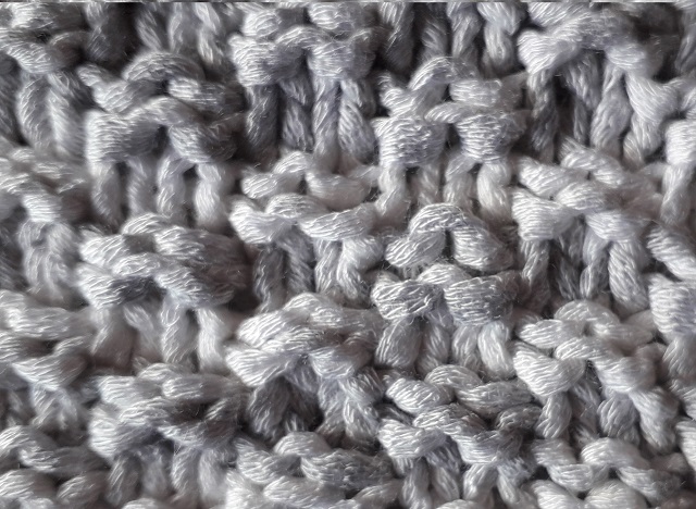 maglia, punto noto a volte come grana di riso doppia