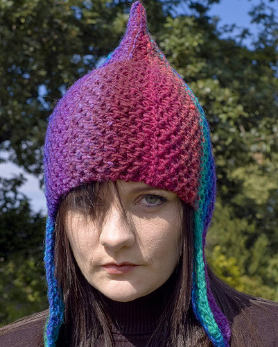 Il cappello Rainbow Warrior di Woolly Wormhead