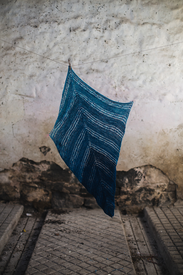 Distant Star Kat Goldin scialli originali