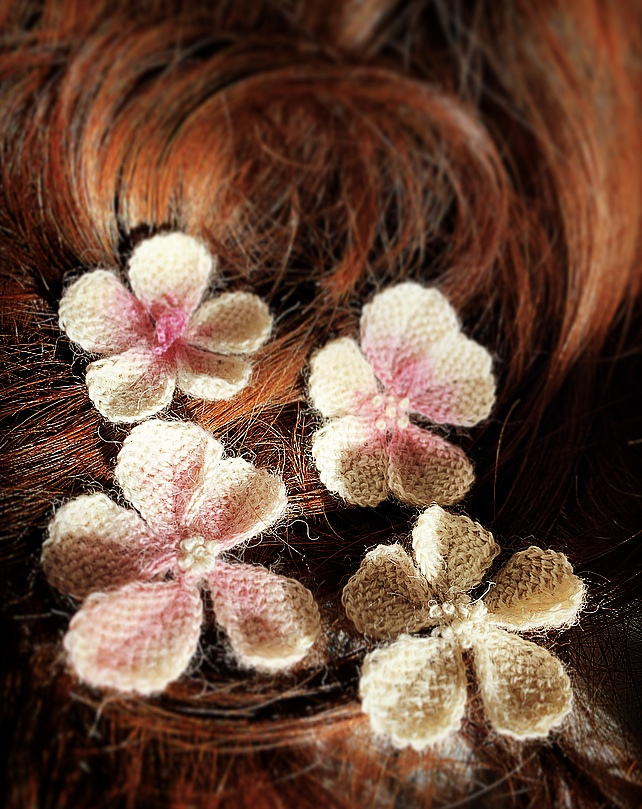 Sakura-chan Yarn Hyperdrive fiori uncinetto tunisino