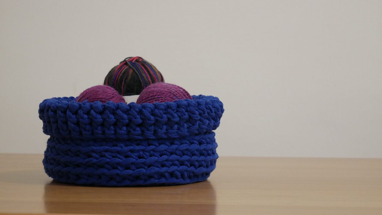 Cestino all'uncinetto