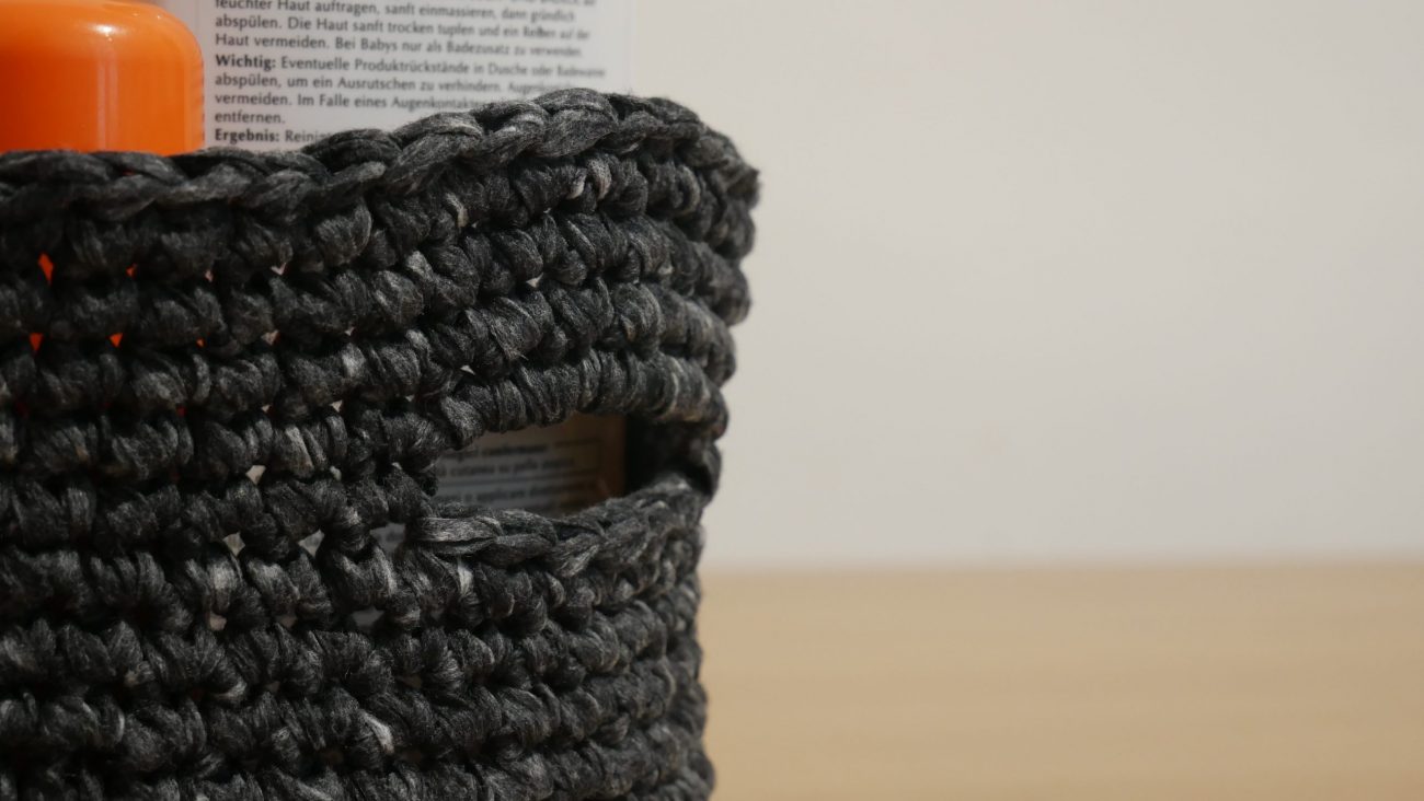 cestino all'uncinetto