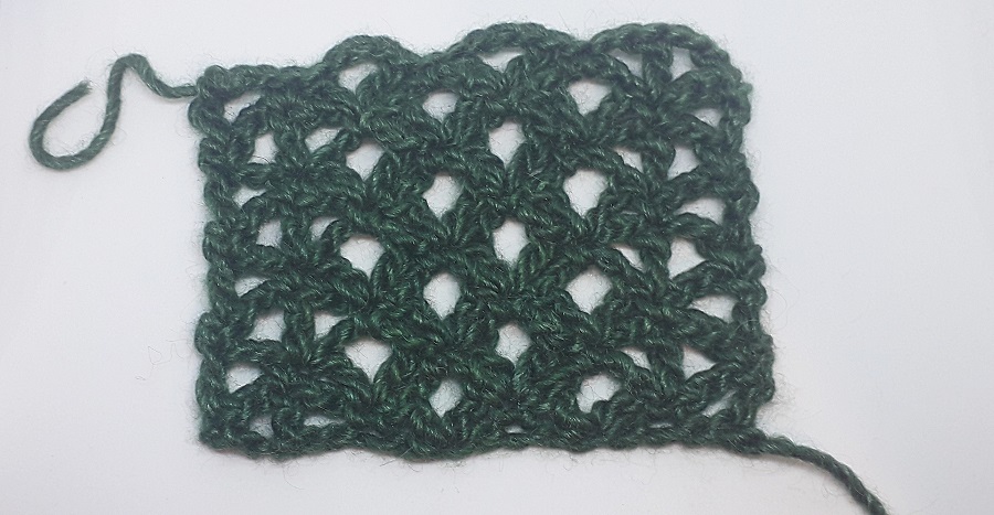 Campione a ventaglietti a uncinetto con Moonshine