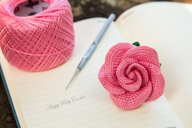 Rosa a uncinetto di Happy Patty Crochet