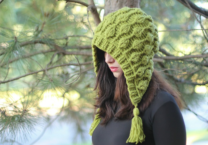 Embossed Leaves Hooded Hat Bonita Patterns foglie