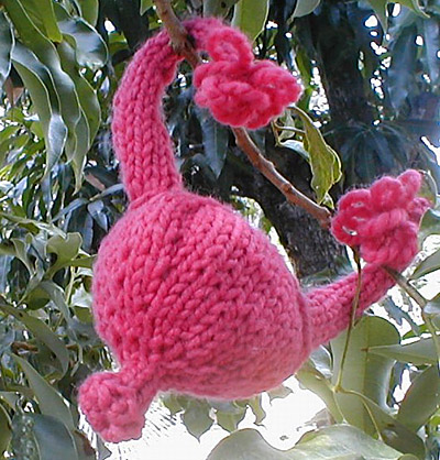 Utero amigurumi a maglia, da Knitty