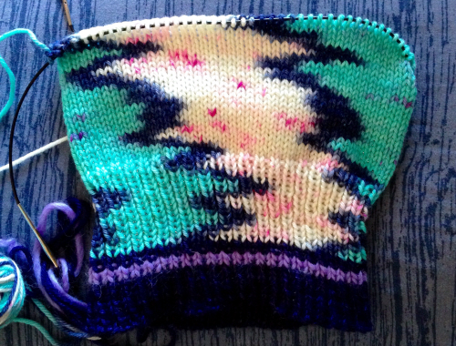 Berretto con flashing di colore