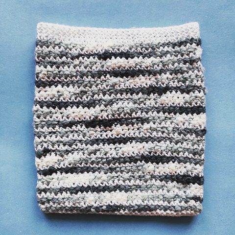 Campione con pooling all'uncinetto